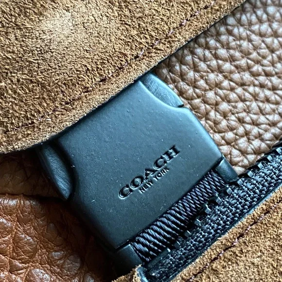 Coach Leather Backpack in Brown NEW - Picture 5 of 11